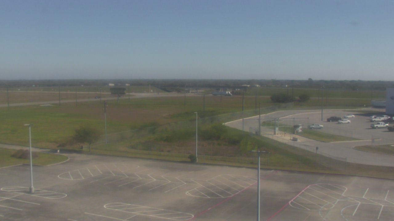 Thumbnail for current weather camera view from Victoria College Emerging Technology Complex in Victoria, Texas