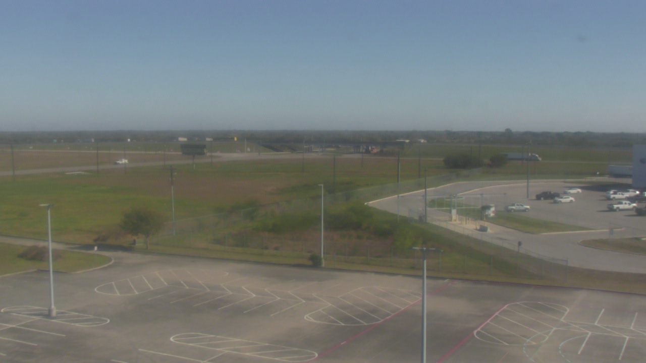 Thumbnail for current weather camera view from Victoria College Emerging Technology Complex in Victoria, Texas