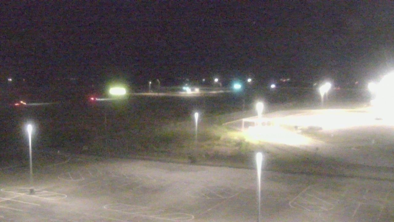 Thumbnail for current weather camera view from Victoria College Emerging Technology Complex in Victoria, Texas
