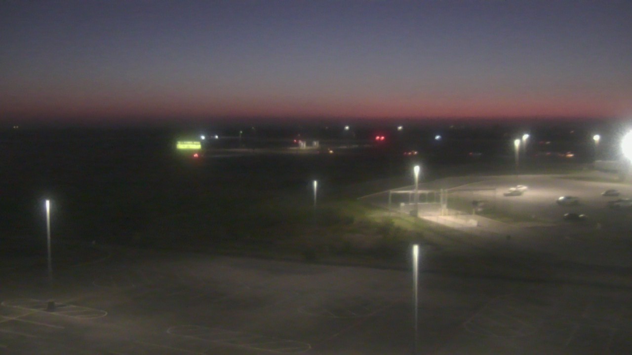 Thumbnail for current weather camera view from Victoria College Emerging Technology Complex in Victoria, Texas