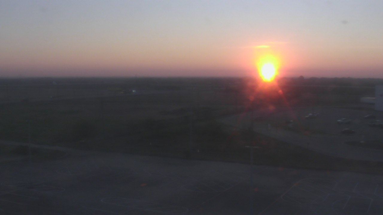 Thumbnail for current weather camera view from Victoria College Emerging Technology Complex in Victoria, Texas