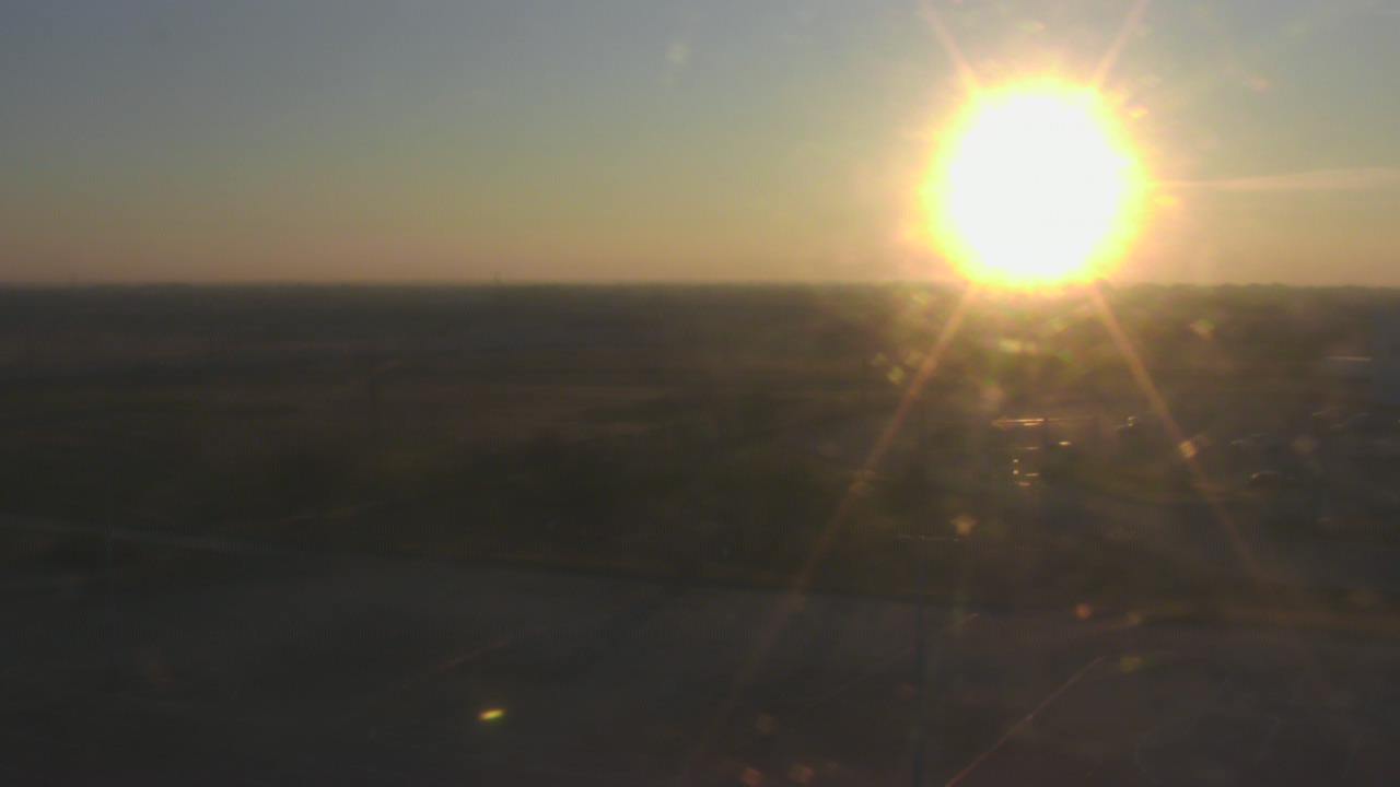 Thumbnail for current weather camera view from Victoria College Emerging Technology Complex in Victoria, Texas