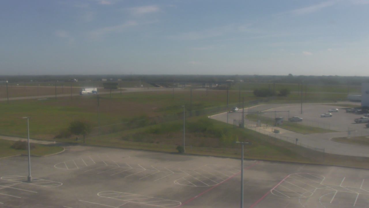 Thumbnail for current weather camera view from Victoria College Emerging Technology Complex in Victoria, Texas