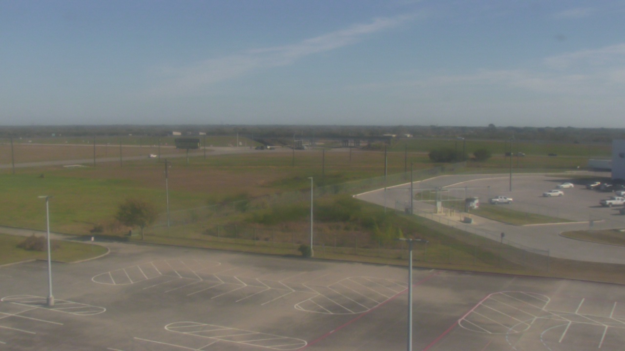 Thumbnail for current weather camera view from Victoria College Emerging Technology Complex in Victoria, Texas