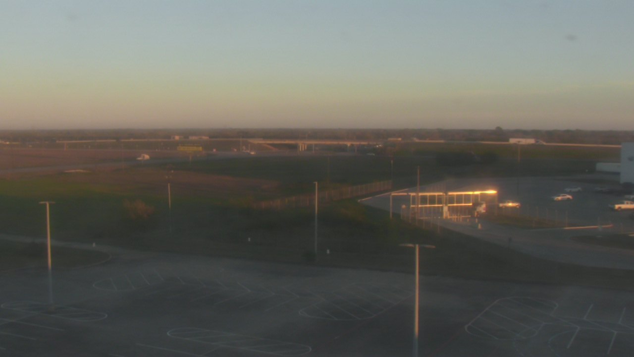 Thumbnail for current weather camera view from Victoria College Emerging Technology Complex in Victoria, Texas