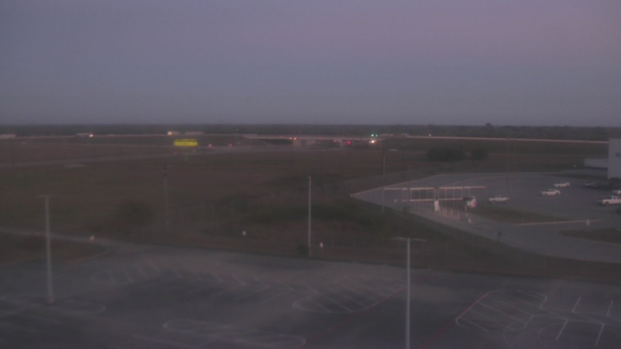 Thumbnail for current weather camera view from Victoria College Emerging Technology Complex in Victoria, Texas
