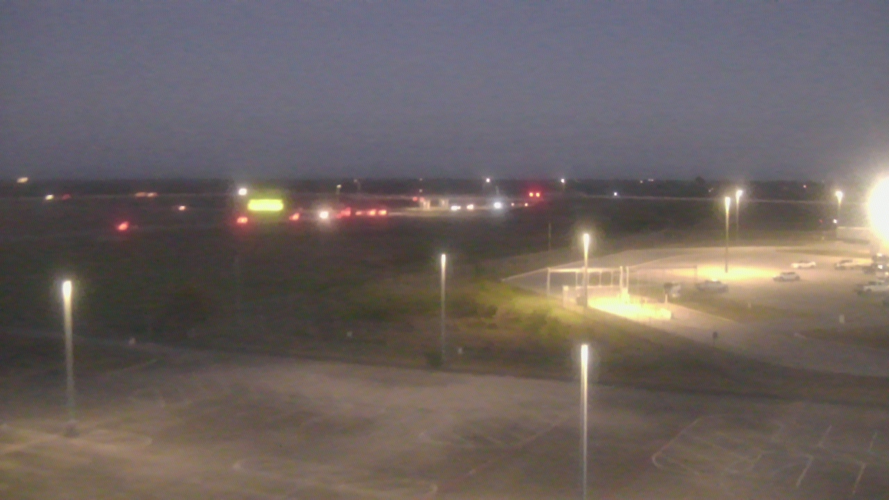 Thumbnail for current weather camera view from Victoria College Emerging Technology Complex in Victoria, Texas