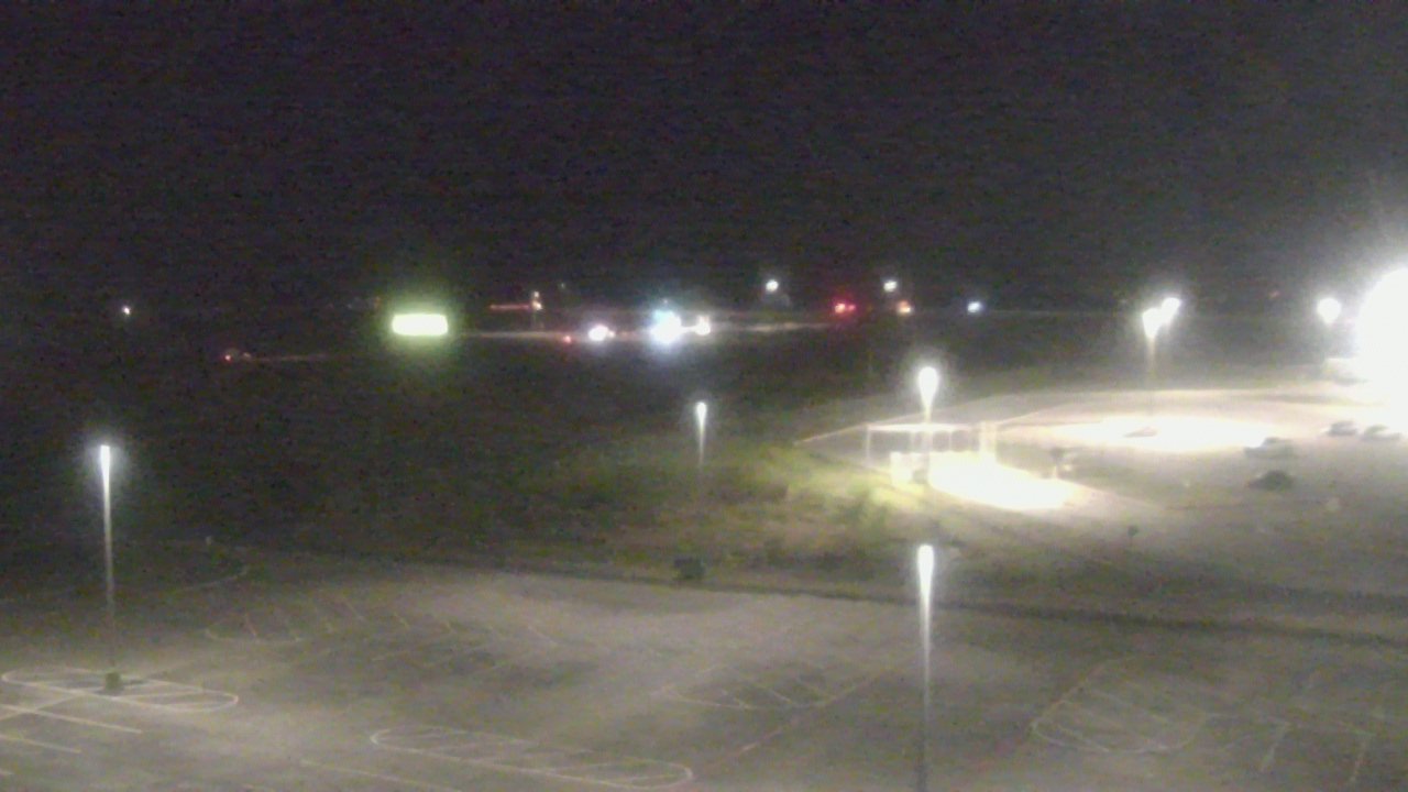 Thumbnail for current weather camera view from Victoria College Emerging Technology Complex in Victoria, Texas