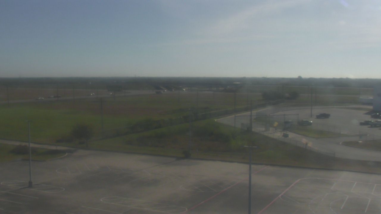Thumbnail for current weather camera view from Victoria College Emerging Technology Complex in Victoria, Texas