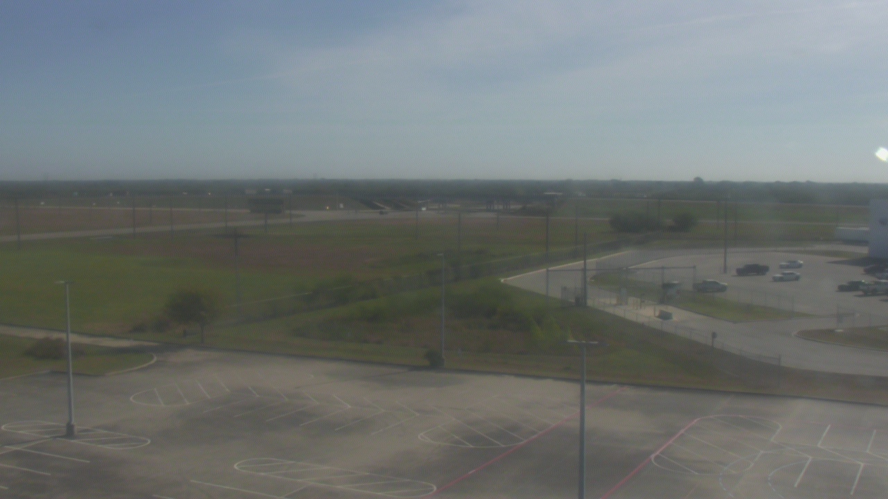 Thumbnail for current weather camera view from Victoria College Emerging Technology Complex in Victoria, Texas