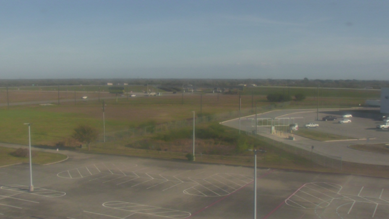 Thumbnail for current weather camera view from Victoria College Emerging Technology Complex in Victoria, Texas