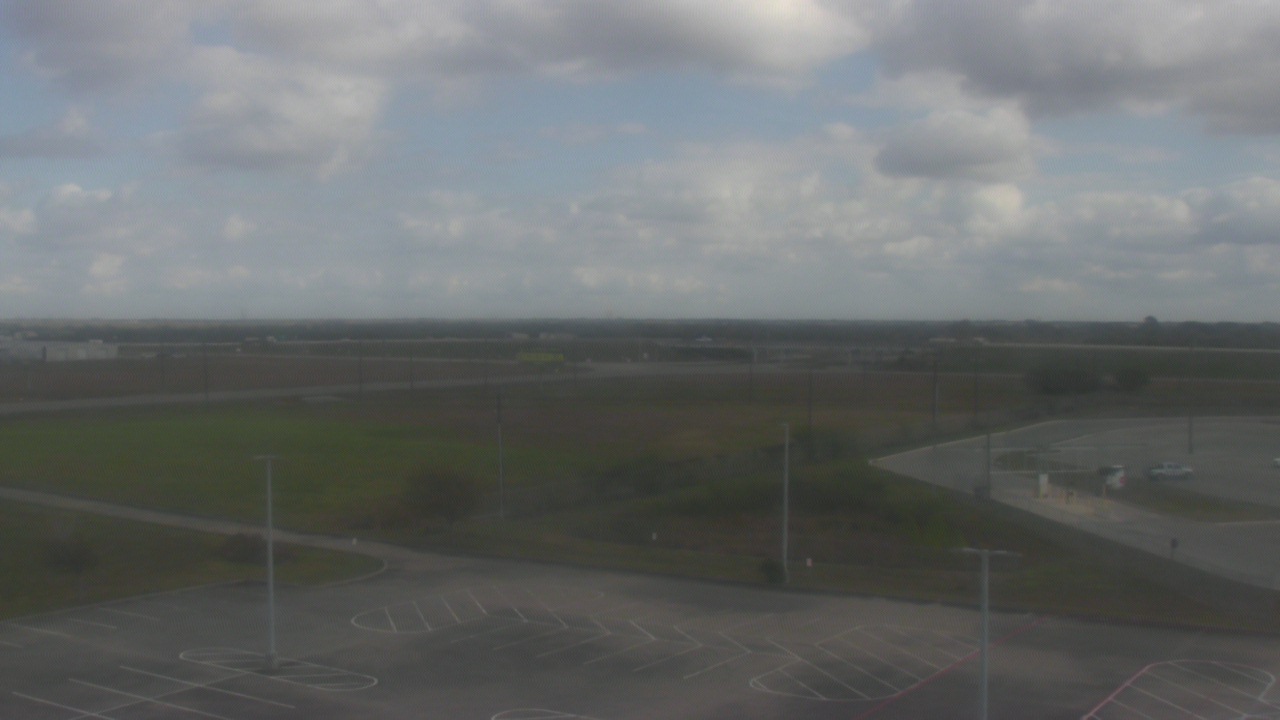 Thumbnail for current weather camera view from Victoria College Emerging Technology Complex in Victoria, Texas