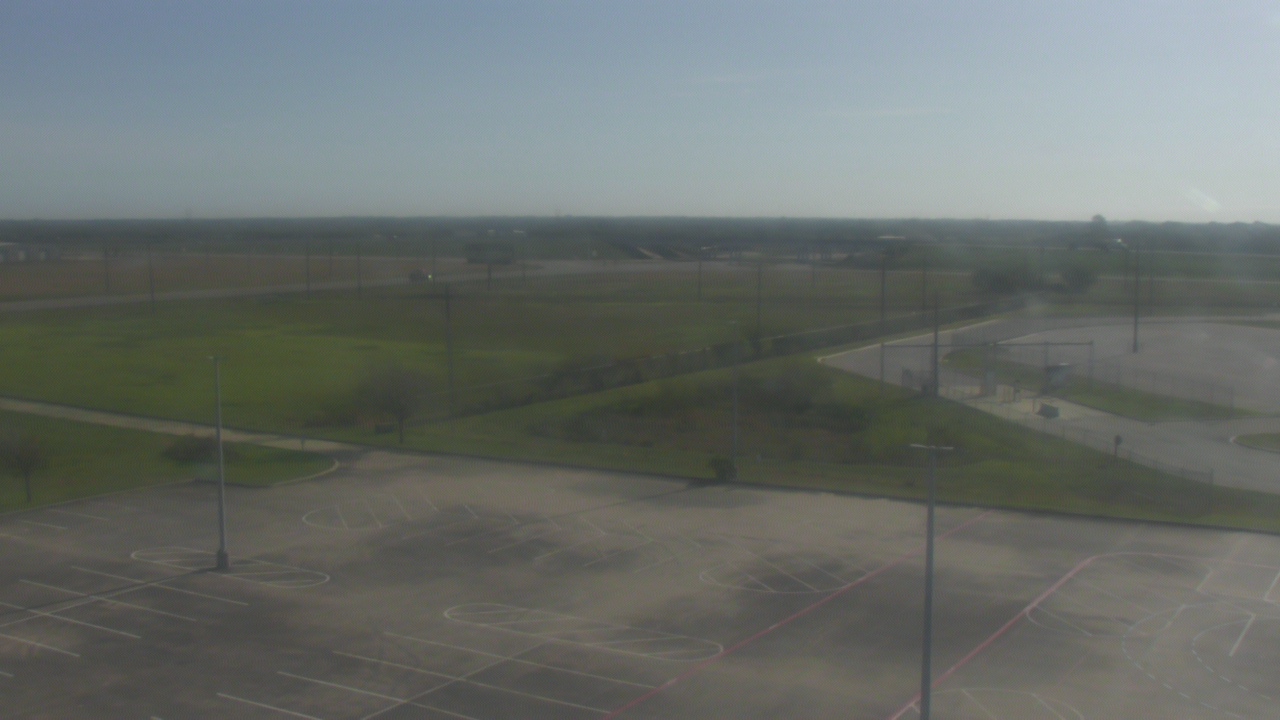 Thumbnail for current weather camera view from Victoria College Emerging Technology Complex in Victoria, Texas