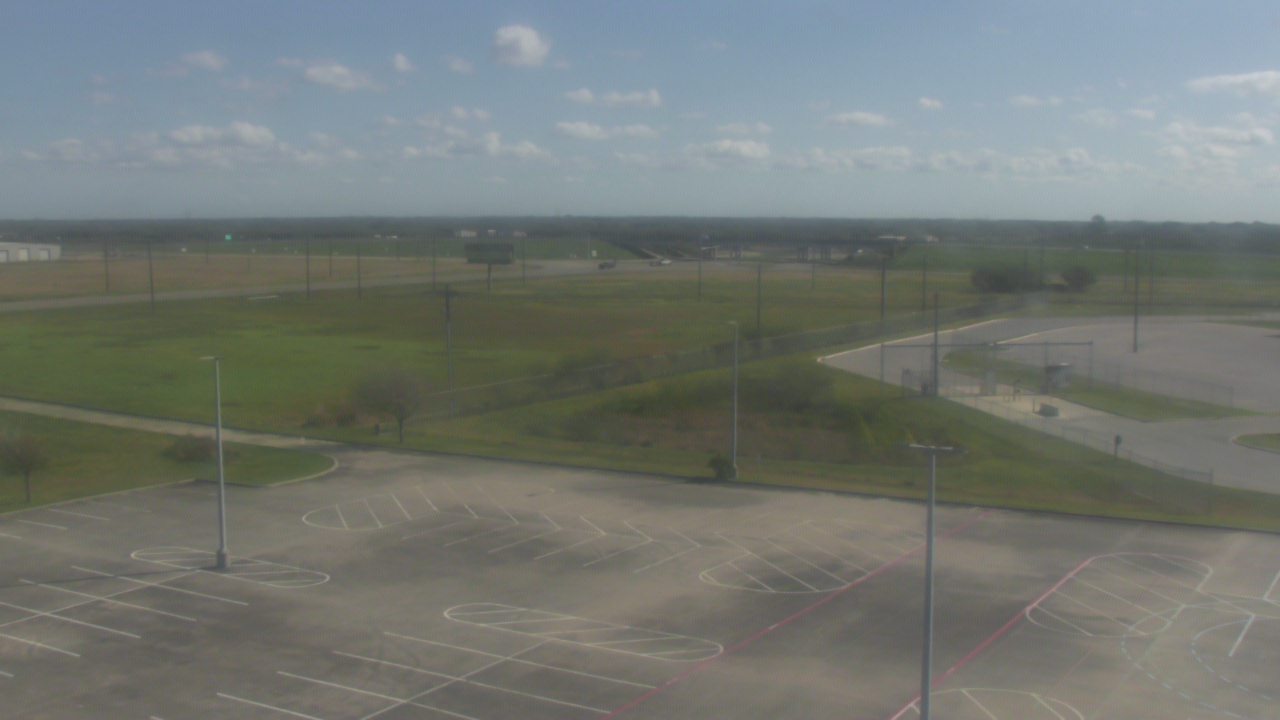 Thumbnail for current weather camera view from Victoria College Emerging Technology Complex in Victoria, Texas