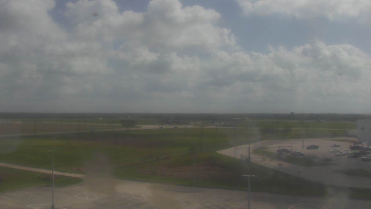 Thumbnail for current weather camera view from Victoria College Emerging Technology Complex in Victoria, Texas