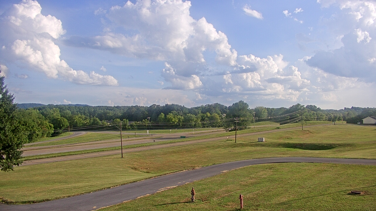 Thumbnail for current weather camera view from Volunteer High School in Church Hill, Tennessee