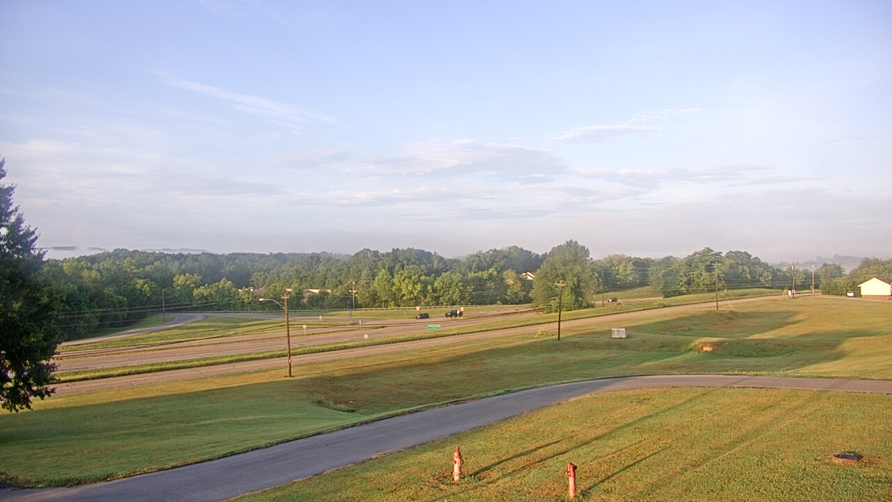 Thumbnail for current weather camera view from Volunteer High School in Church Hill, Tennessee