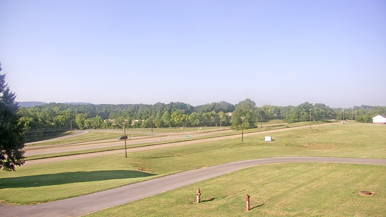 Thumbnail for current weather camera view from Volunteer High School in Church Hill, Tennessee