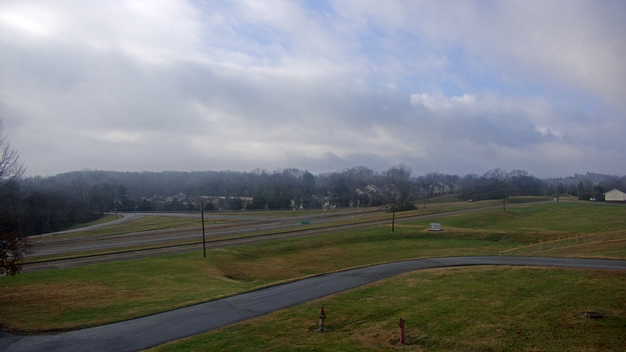 Thumbnail for current weather camera view from Volunteer High School in Church Hill, Tennessee