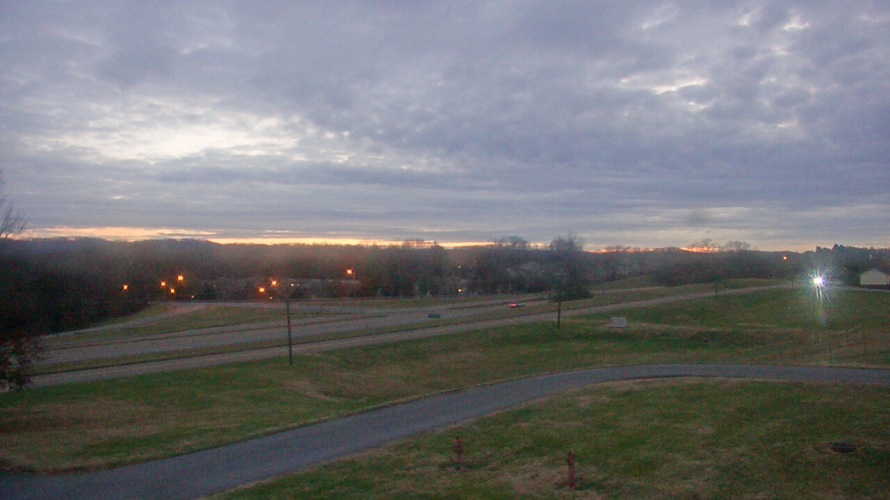 Thumbnail for current weather camera view from Volunteer High School in Church Hill, Tennessee