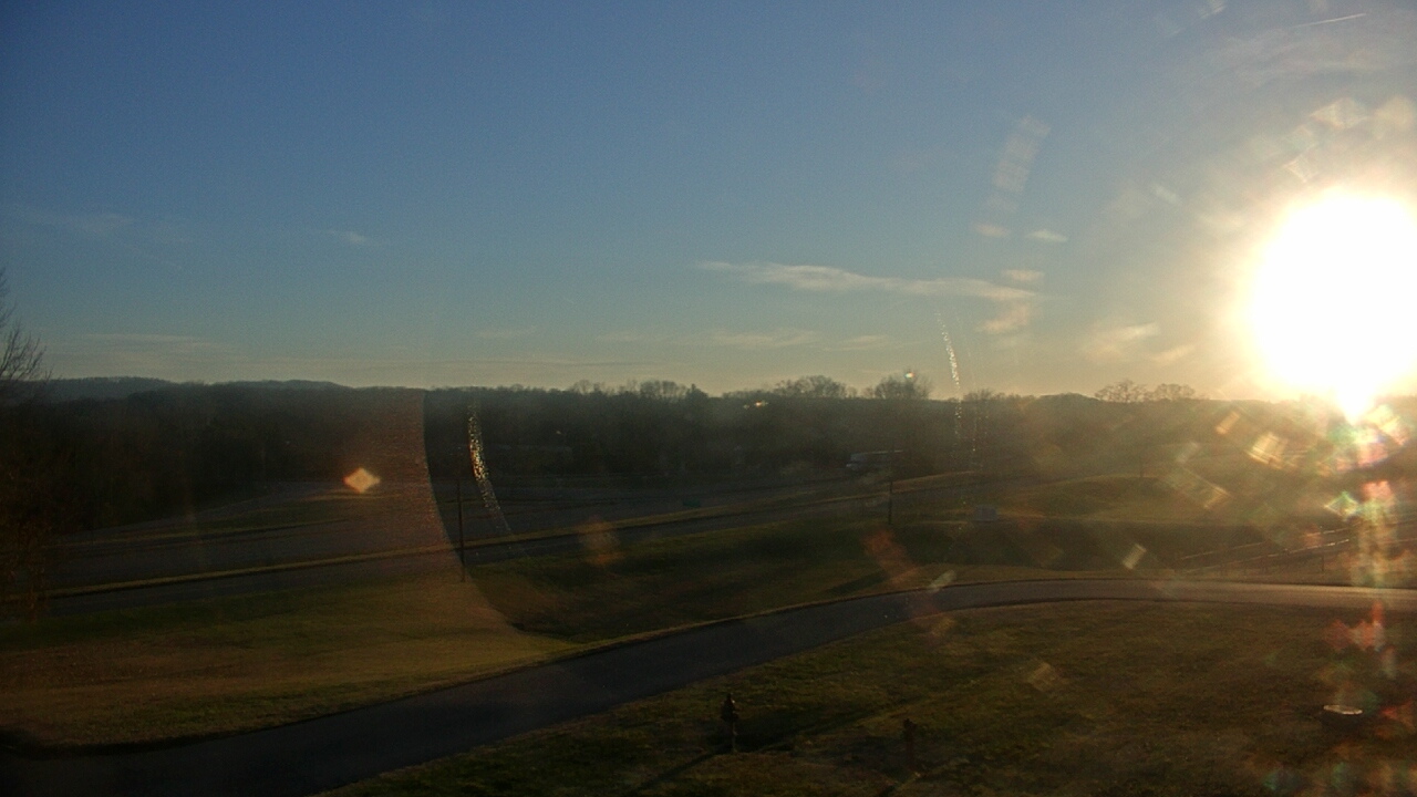 Thumbnail for current weather camera view from Volunteer High School in Church Hill, Tennessee