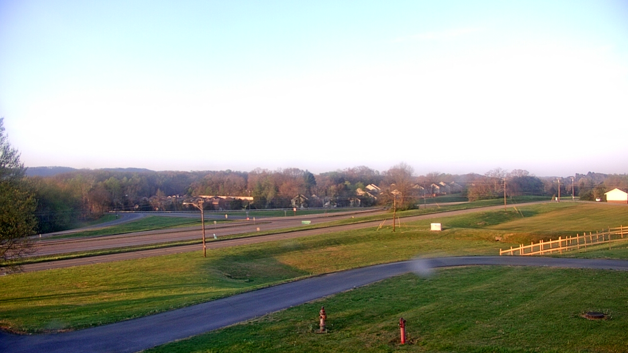 Thumbnail for current weather camera view from Volunteer High School in Church Hill, Tennessee