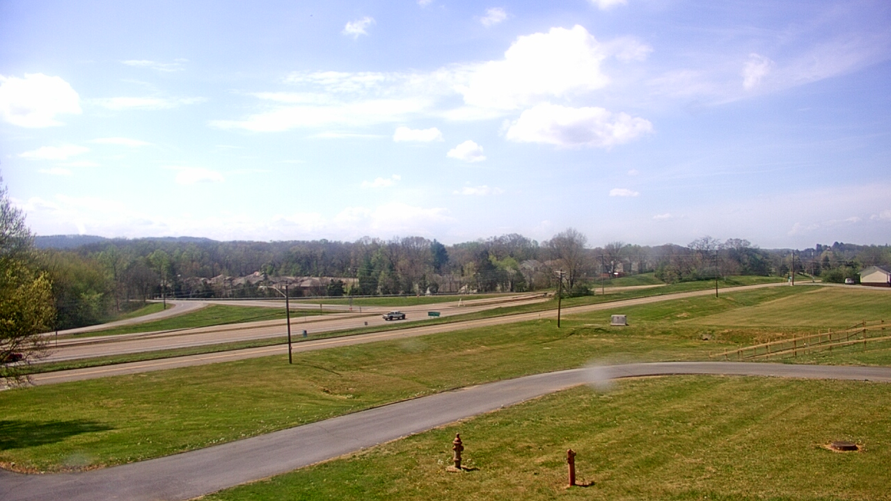 Thumbnail for current weather camera view from Volunteer High School in Church Hill, Tennessee