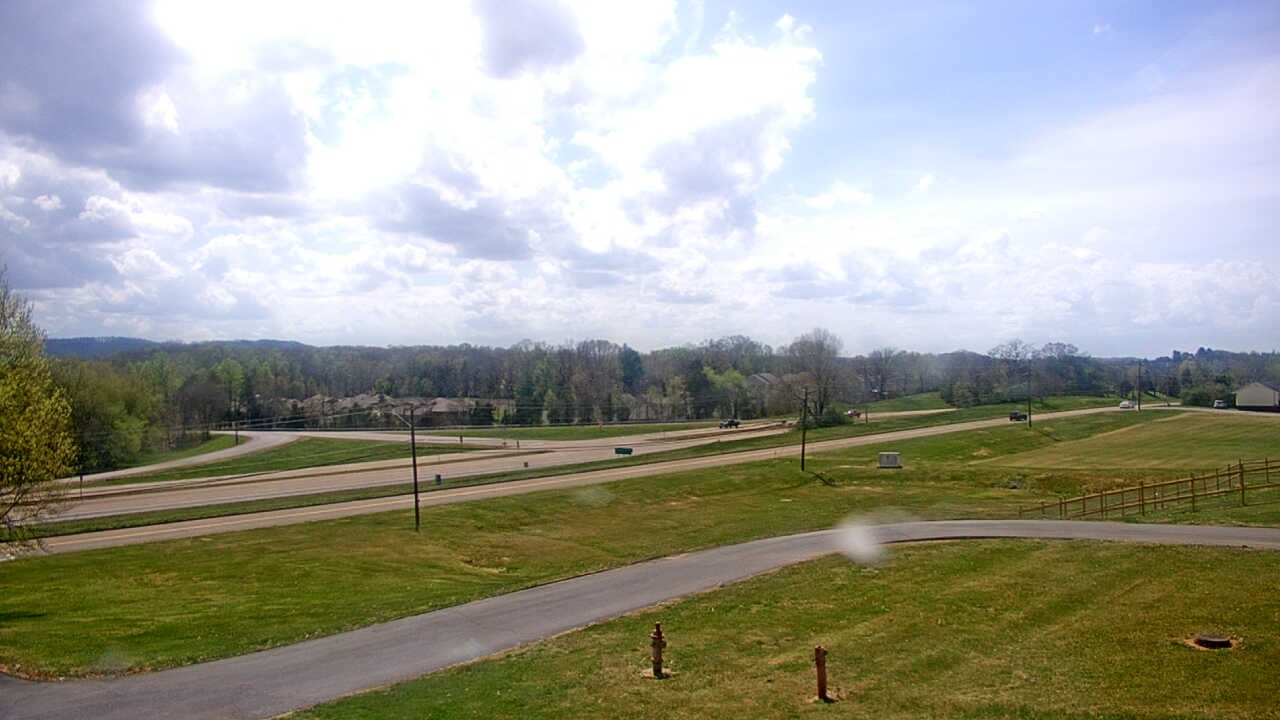Thumbnail for current weather camera view from Volunteer High School in Church Hill, Tennessee