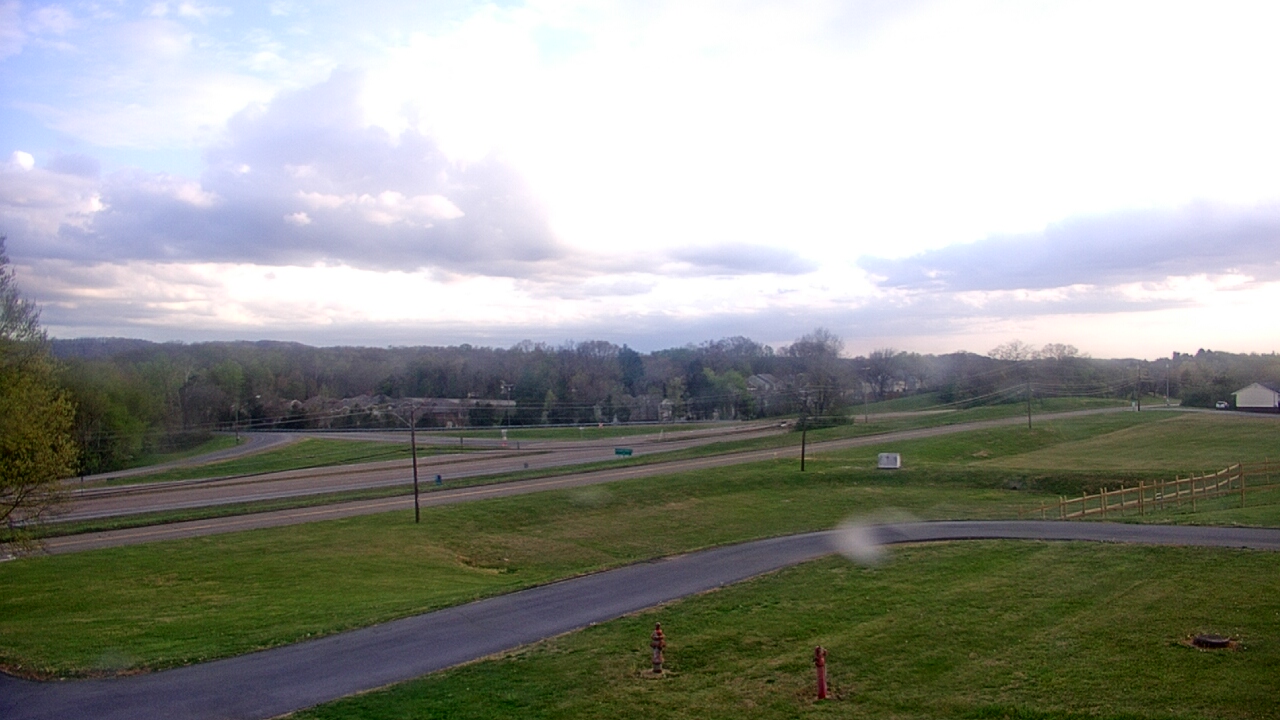 Thumbnail for current weather camera view from Volunteer High School in Church Hill, Tennessee