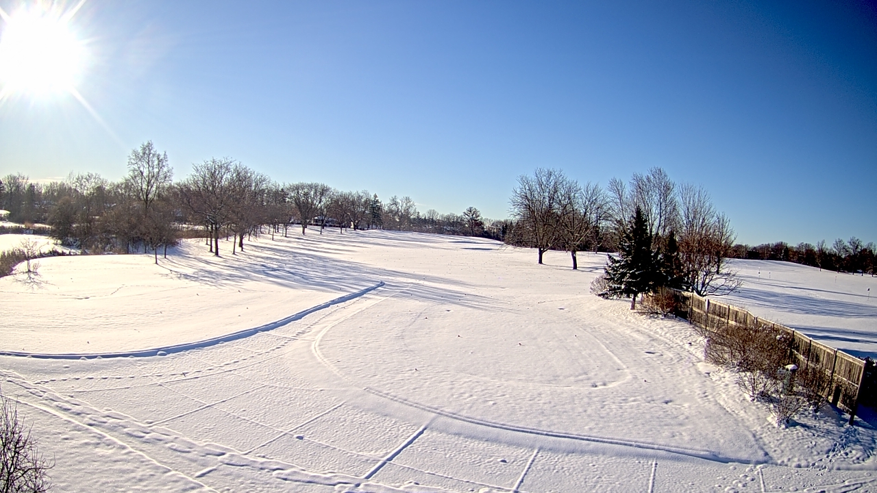 Thumbnail for current weather camera view from Village Links of Glen Ellyn in Glen Ellyn, Illinois