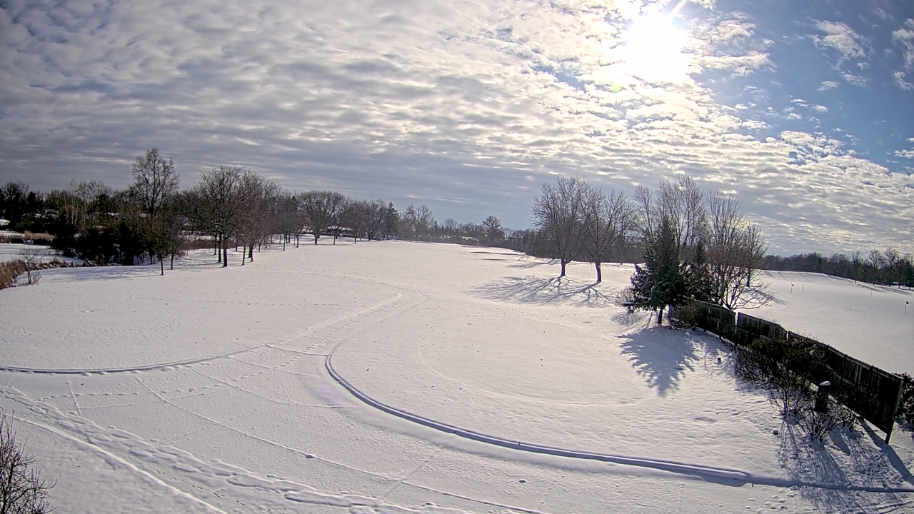 Thumbnail for current weather camera view from Village Links of Glen Ellyn in Glen Ellyn, Illinois