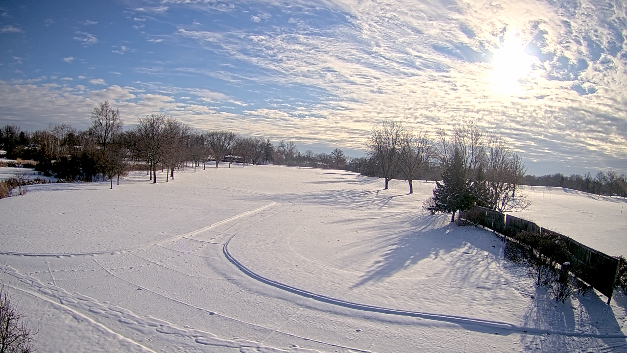 Thumbnail for current weather camera view from Village Links of Glen Ellyn in Glen Ellyn, Illinois
