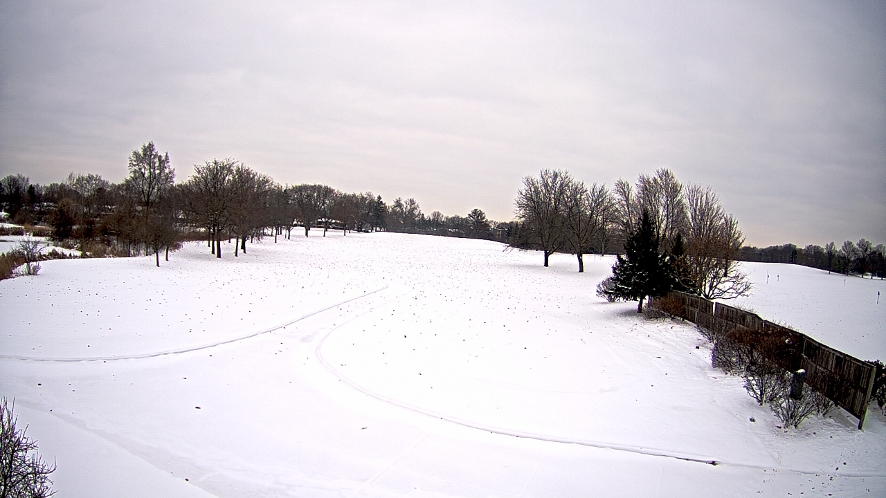 Thumbnail for current weather camera view from Village Links of Glen Ellyn in Glen Ellyn, Illinois