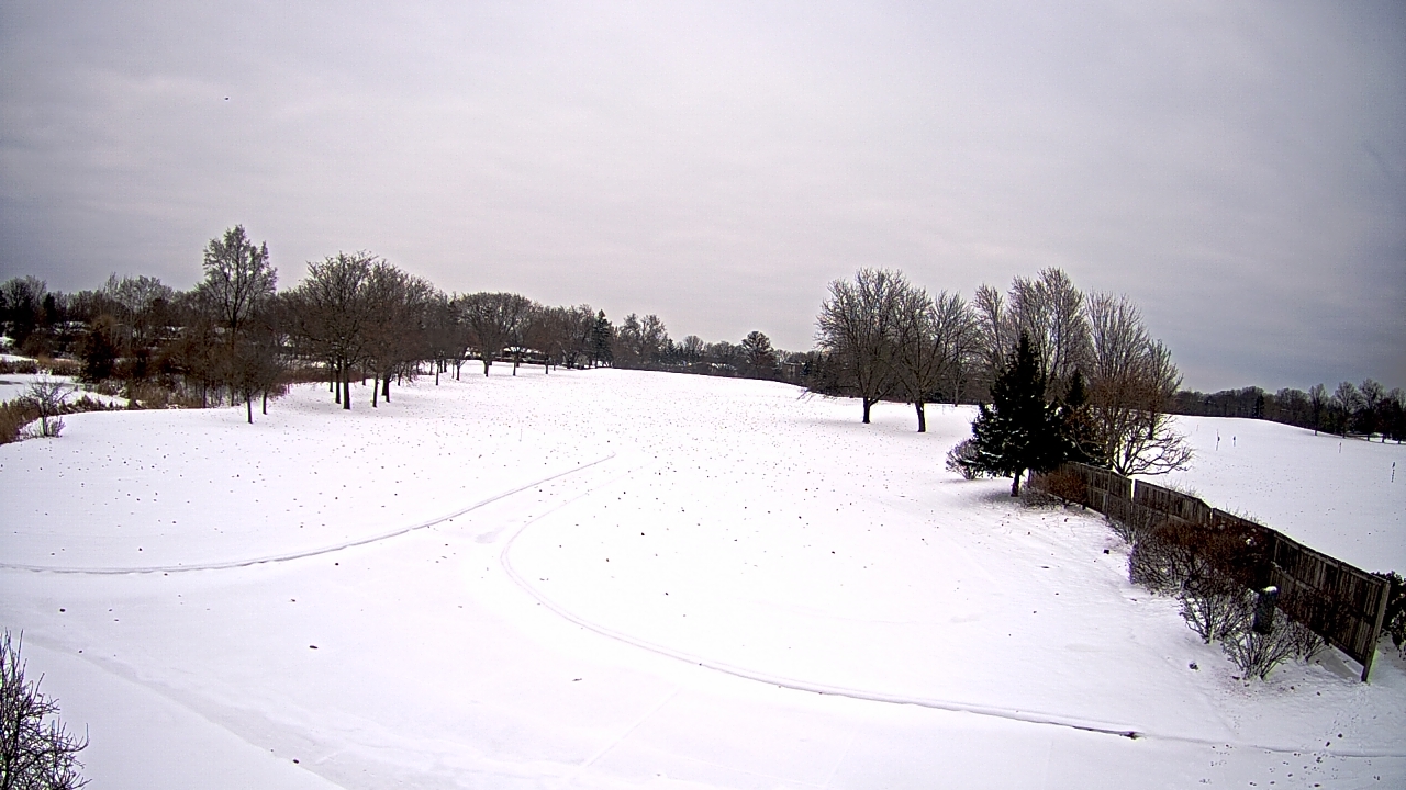 Thumbnail for current weather camera view from Village Links of Glen Ellyn in Glen Ellyn, Illinois