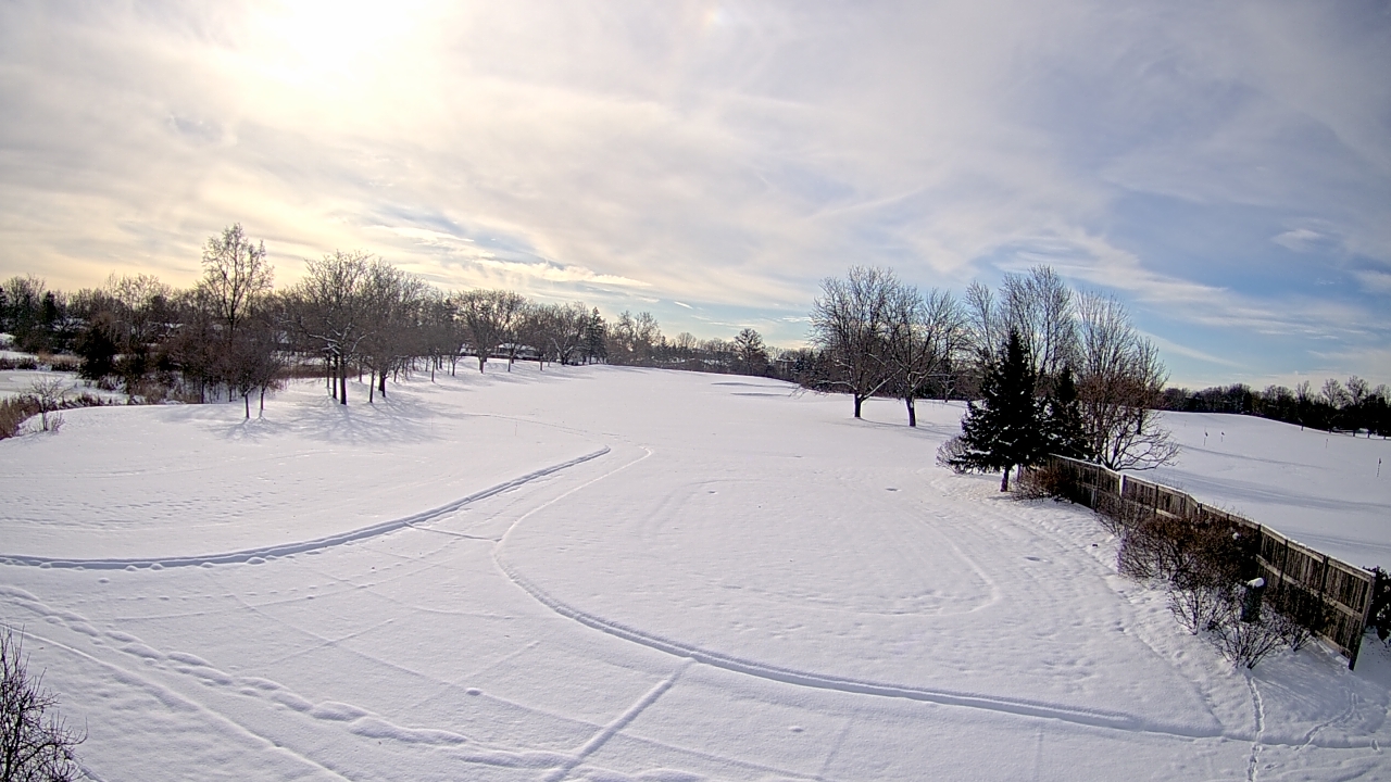 Thumbnail for current weather camera view from Village Links of Glen Ellyn in Glen Ellyn, Illinois