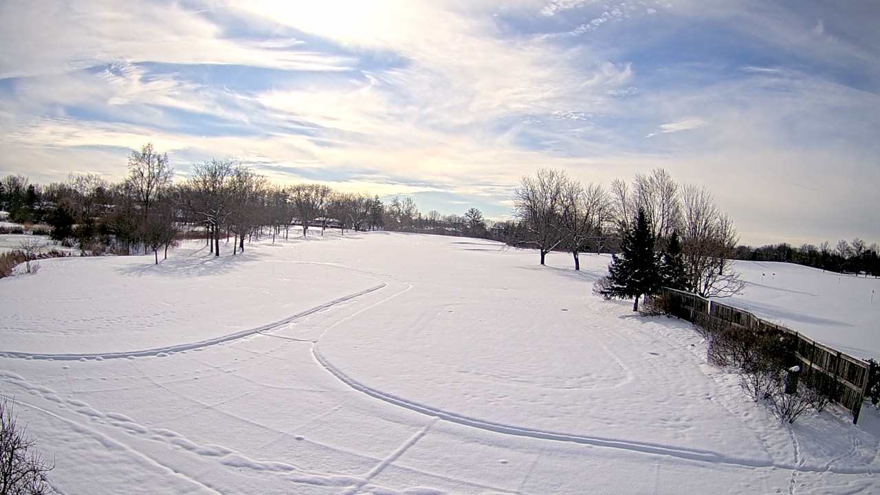 Thumbnail for current weather camera view from Village Links of Glen Ellyn in Glen Ellyn, Illinois