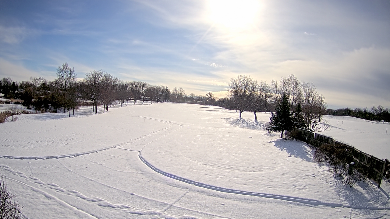 Thumbnail for current weather camera view from Village Links of Glen Ellyn in Glen Ellyn, Illinois