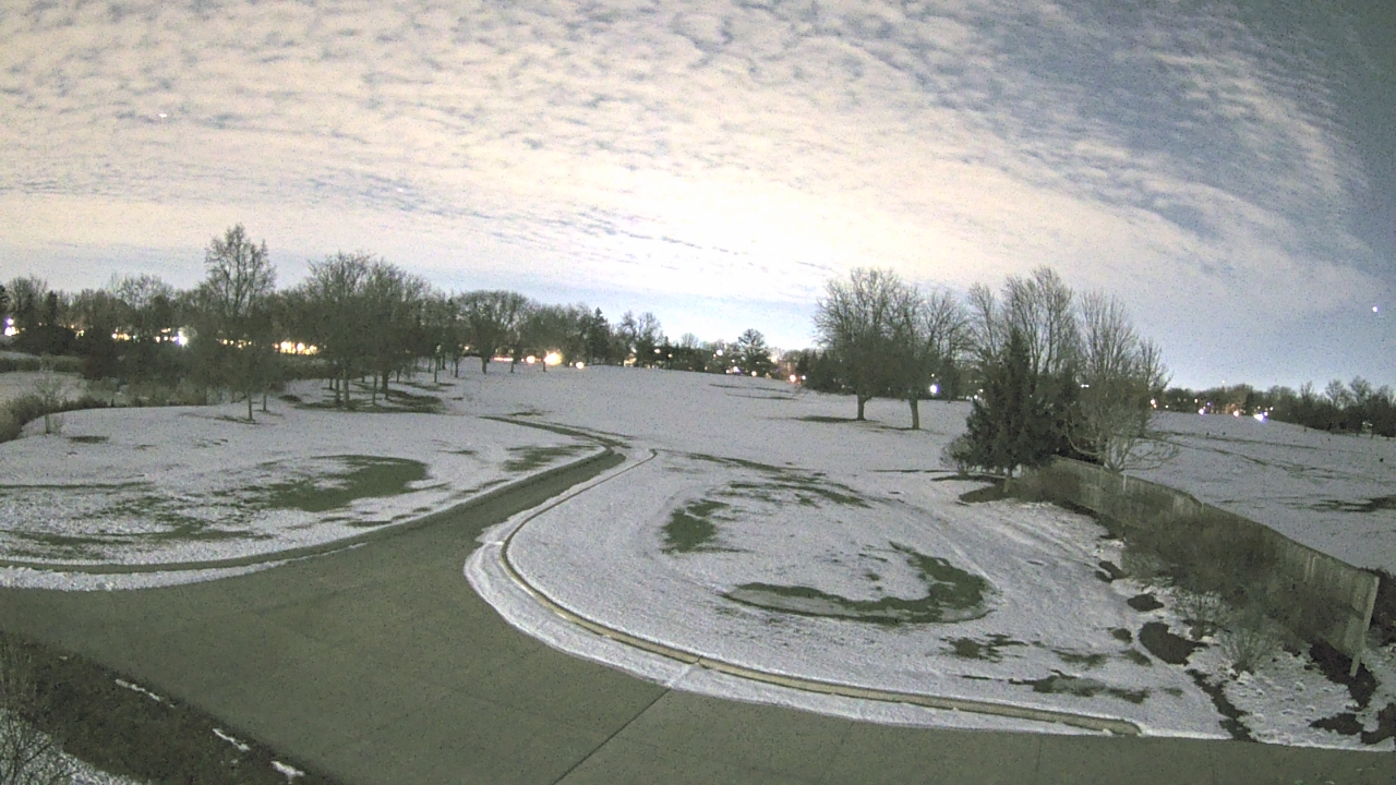 Thumbnail for current weather camera view from Village Links of Glen Ellyn in Glen Ellyn, Illinois