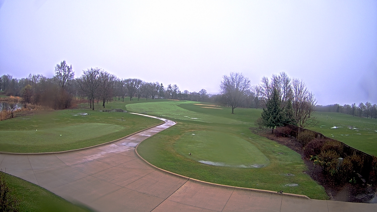 Thumbnail for current weather camera view from Village Links of Glen Ellyn in Glen Ellyn, Illinois