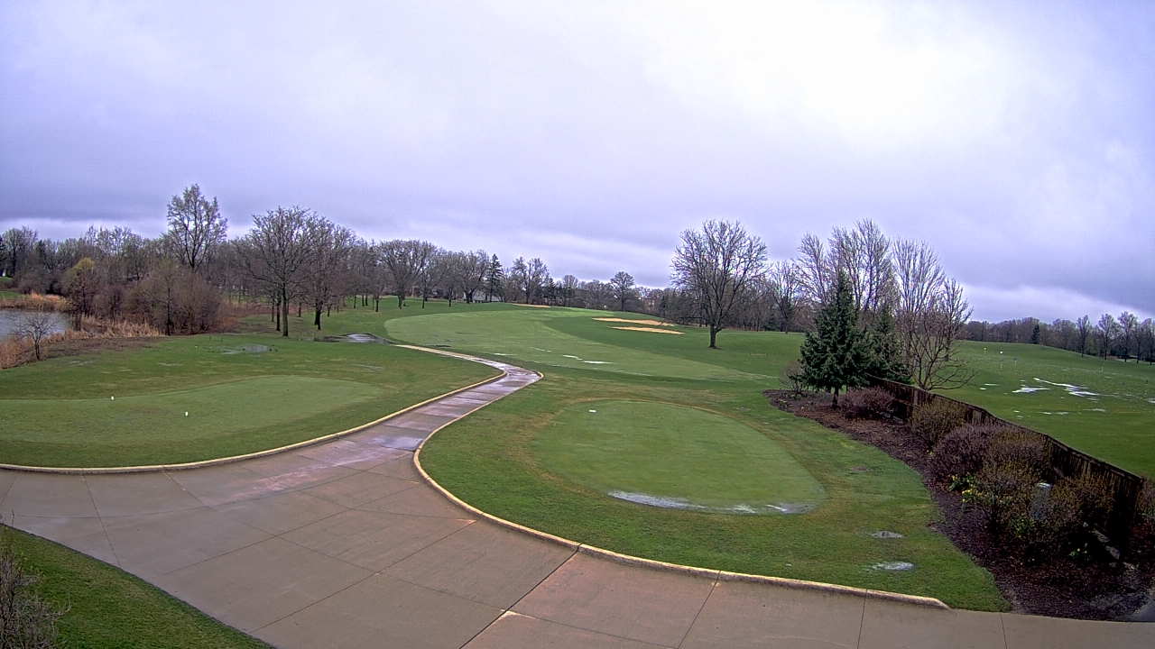 Thumbnail for current weather camera view from Village Links of Glen Ellyn in Glen Ellyn, Illinois