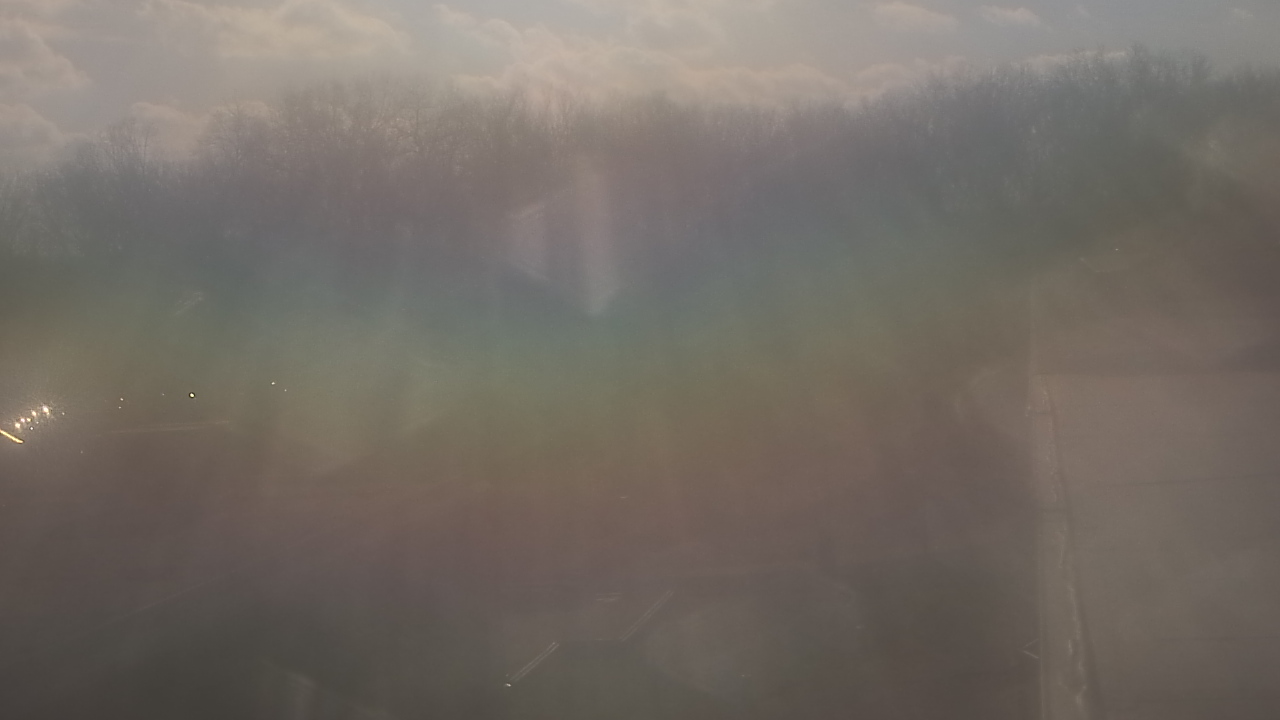 Thumbnail for current weather camera view from Dag Hammarskjold MS in Wallingford, Connecticut