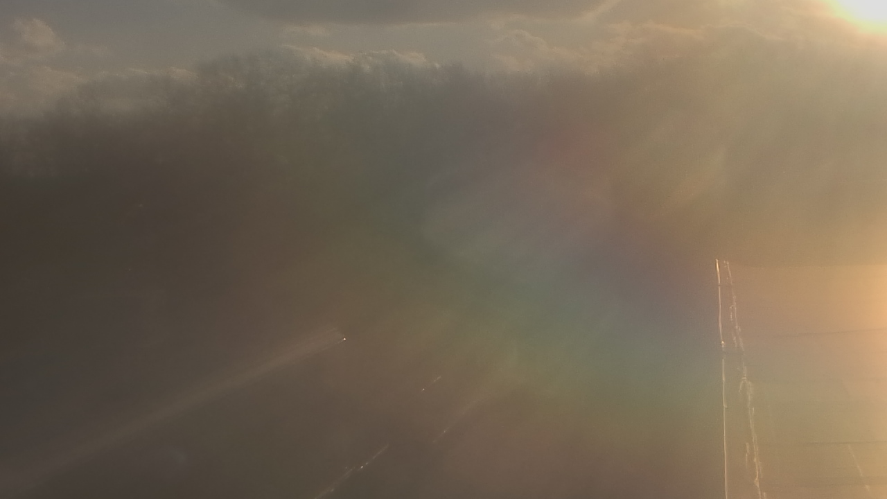 Thumbnail for current weather camera view from Dag Hammarskjold MS in Wallingford, Connecticut