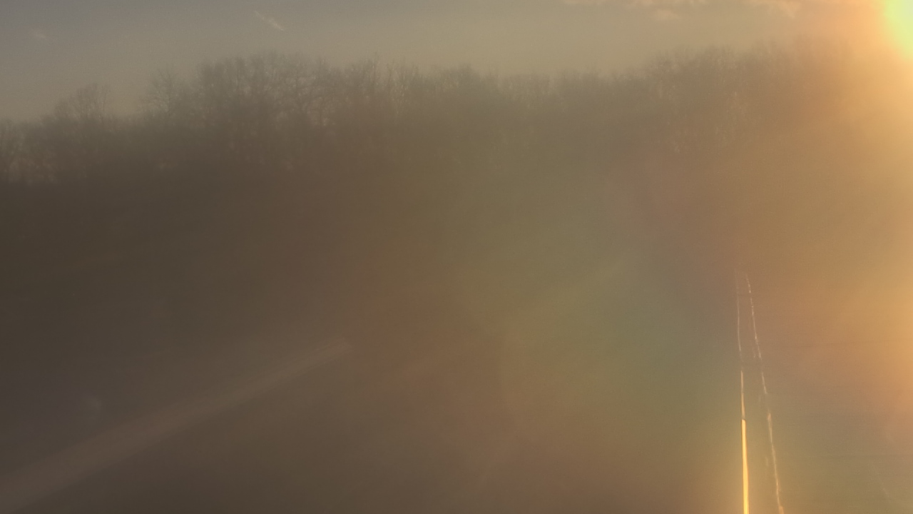 Thumbnail for current weather camera view from Dag Hammarskjold MS in Wallingford, Connecticut