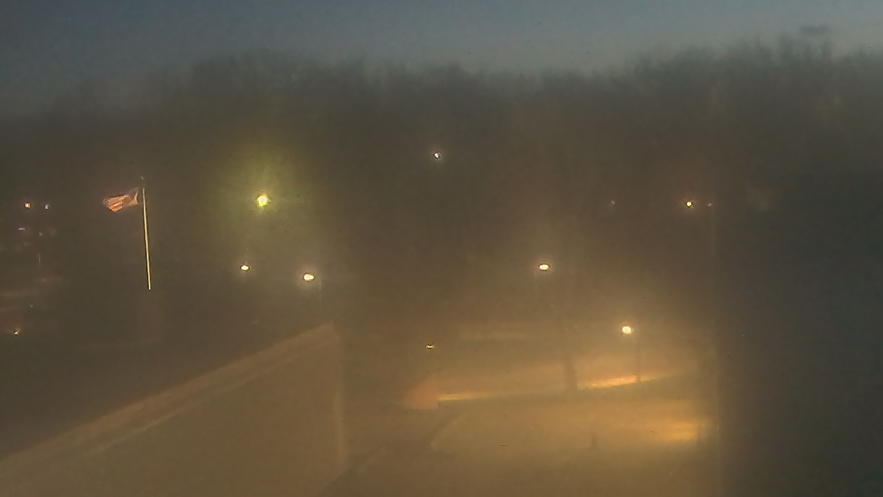 Thumbnail for current weather camera view from Dag Hammarskjold MS in Wallingford, Connecticut