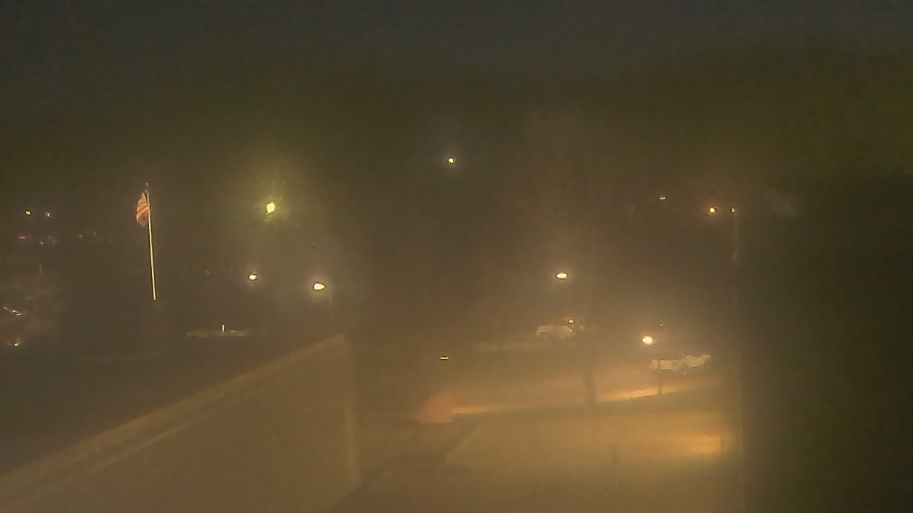 Thumbnail for current weather camera view from Dag Hammarskjold MS in Wallingford, Connecticut