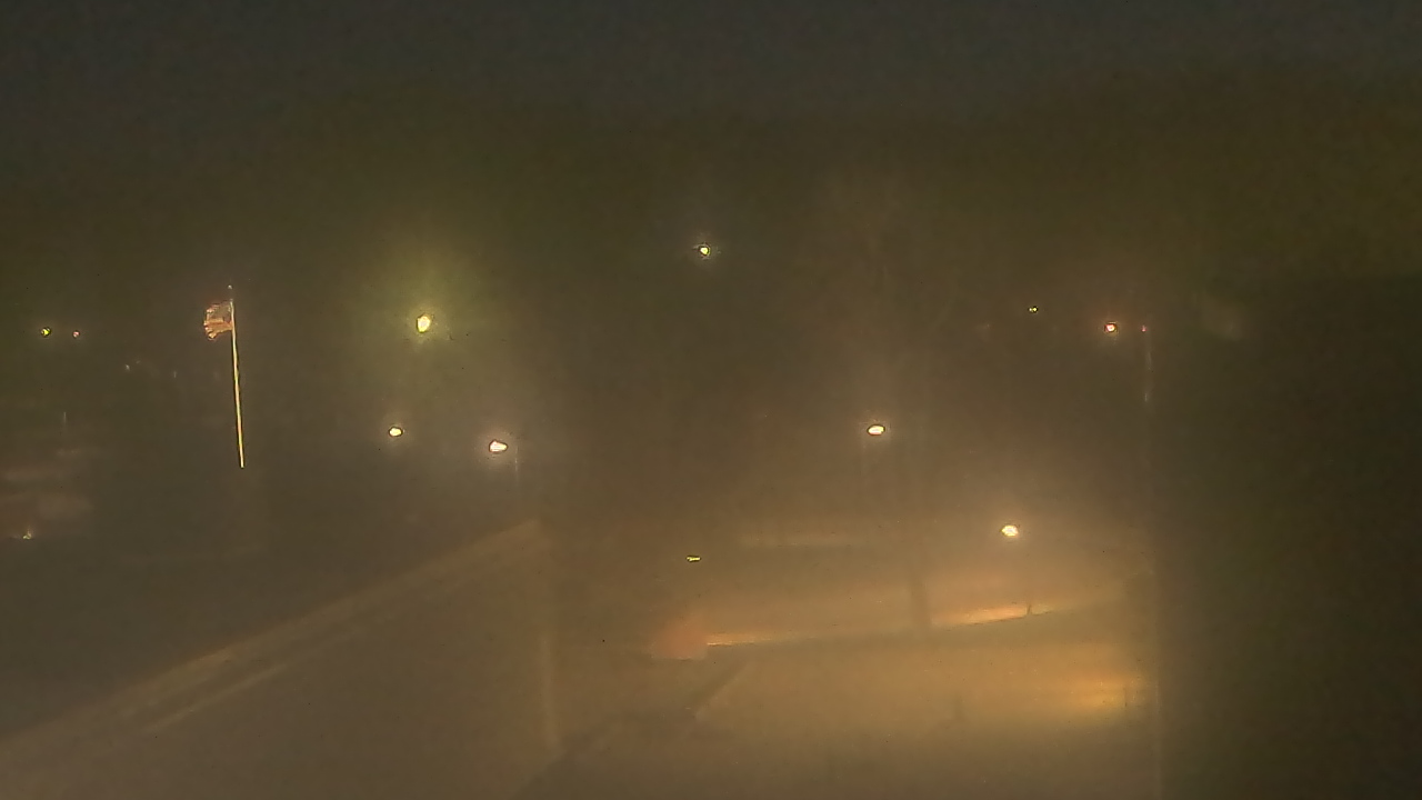 Thumbnail for current weather camera view from Dag Hammarskjold MS in Wallingford, Connecticut