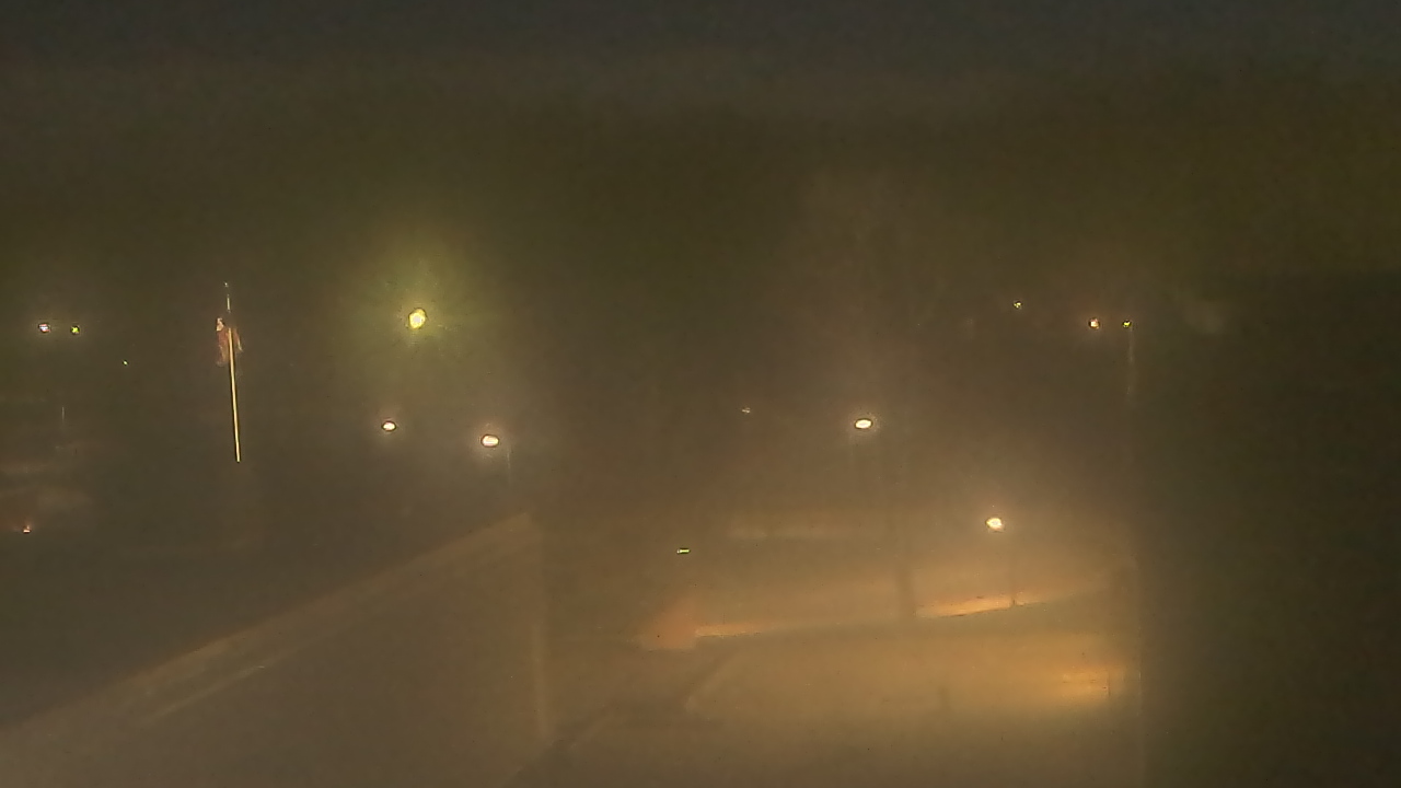 Thumbnail for current weather camera view from Dag Hammarskjold MS in Wallingford, Connecticut