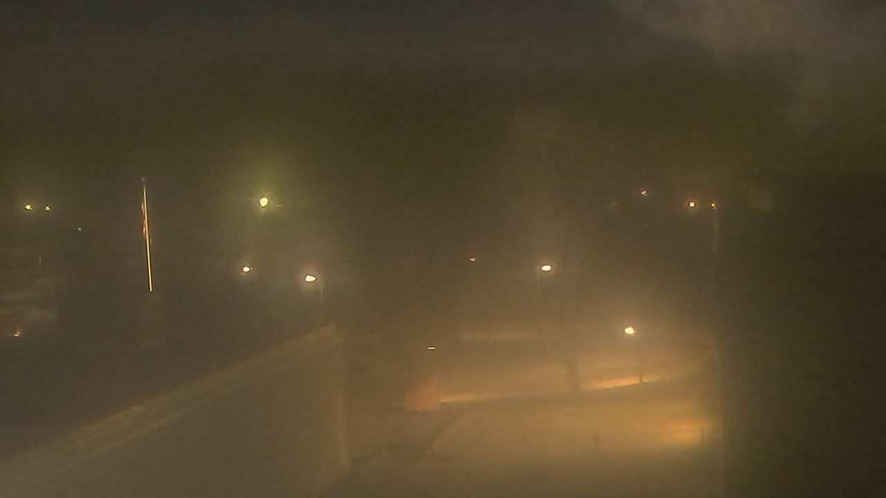 Thumbnail for current weather camera view from Dag Hammarskjold MS in Wallingford, Connecticut