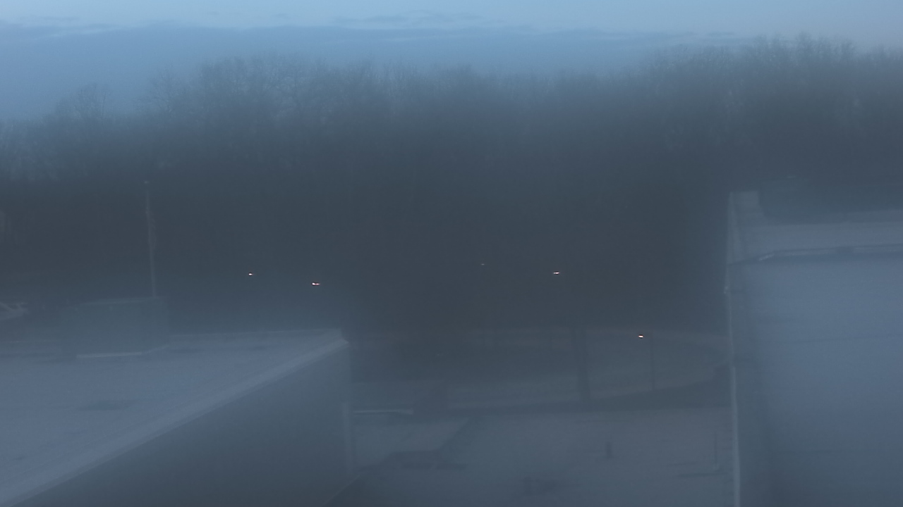 Thumbnail for current weather camera view from Dag Hammarskjold MS in Wallingford, Connecticut