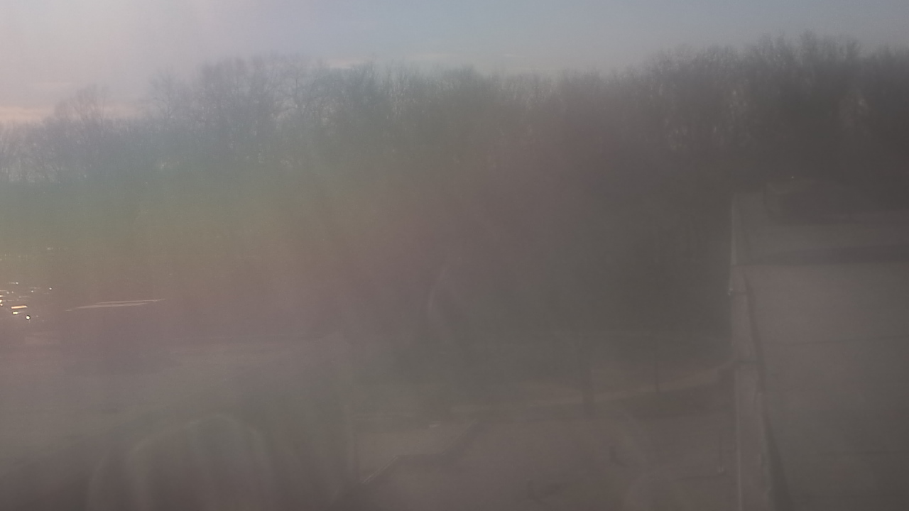 Thumbnail for current weather camera view from Dag Hammarskjold MS in Wallingford, Connecticut